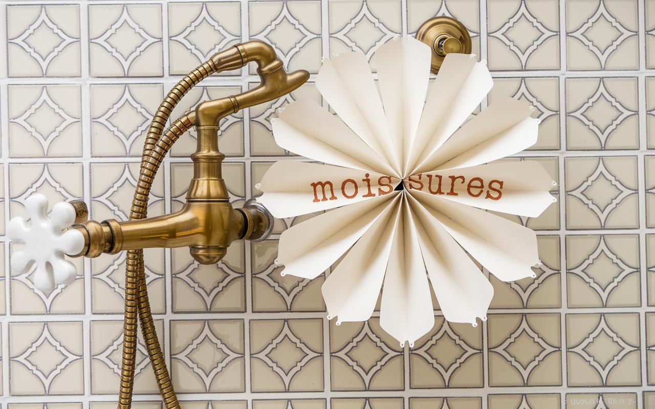 Trucchi casalinghi / Rimuovere la muffa