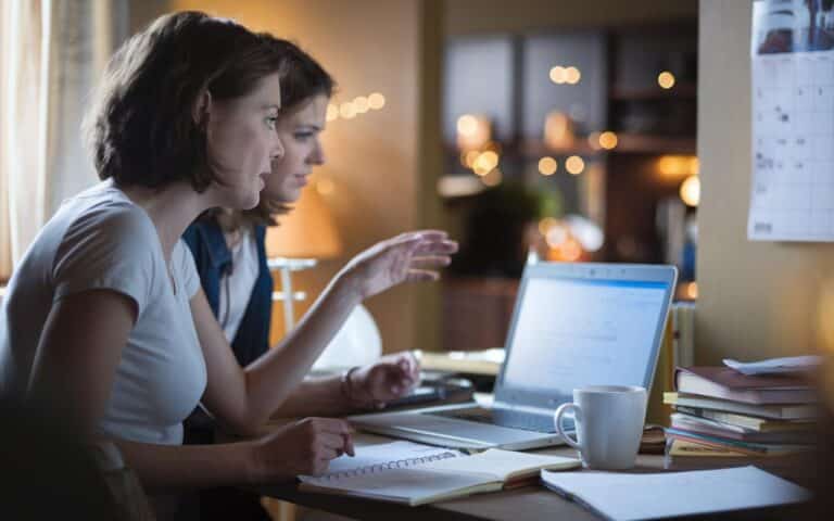 Perché gli psicologi dicono che parlare da soli è un segno di una funzione cognitiva superiore